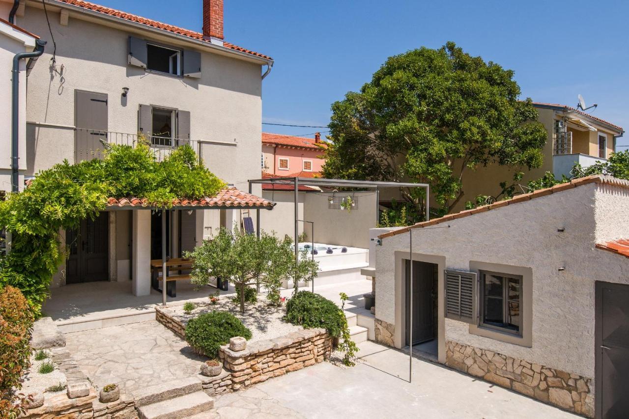 Casa Viko Villa Premantura Exteriör bild