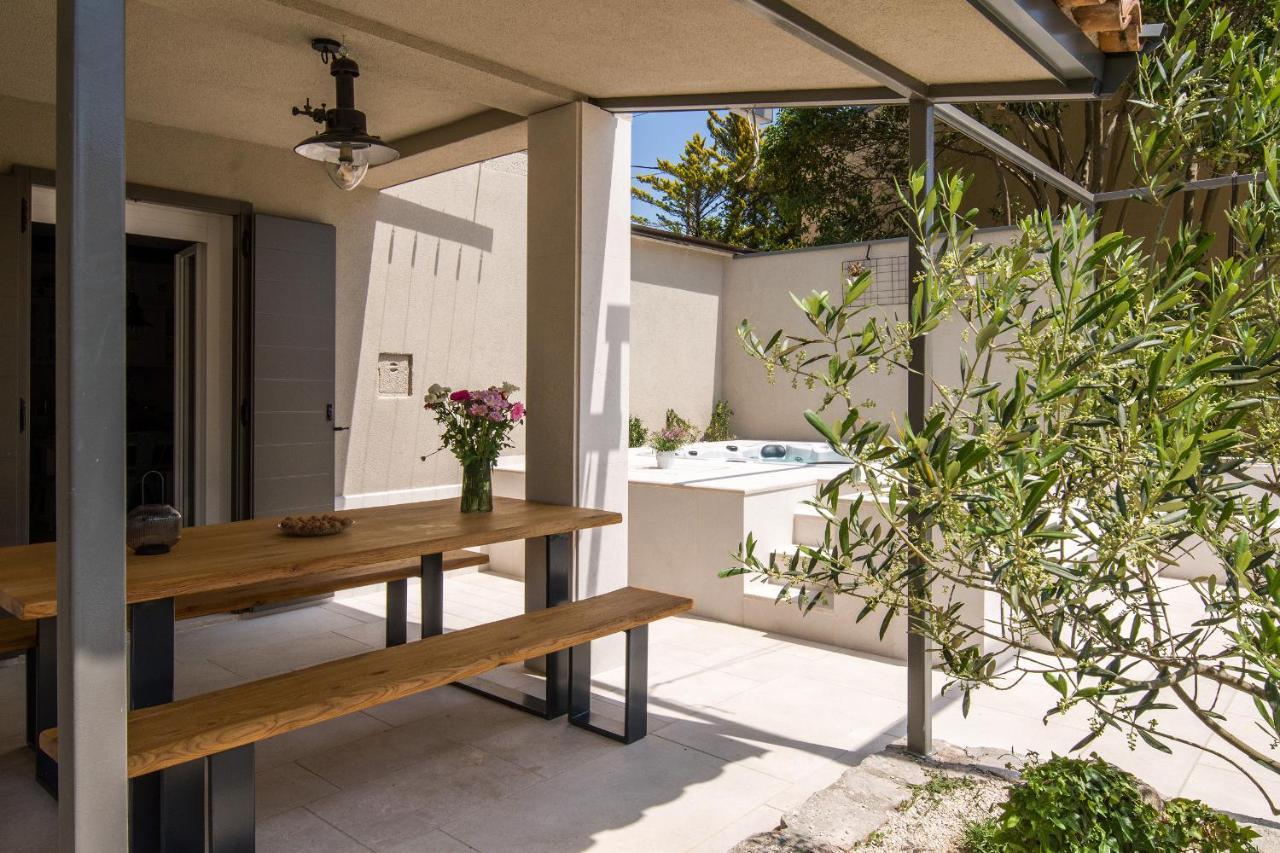 Casa Viko Villa Premantura Exteriör bild