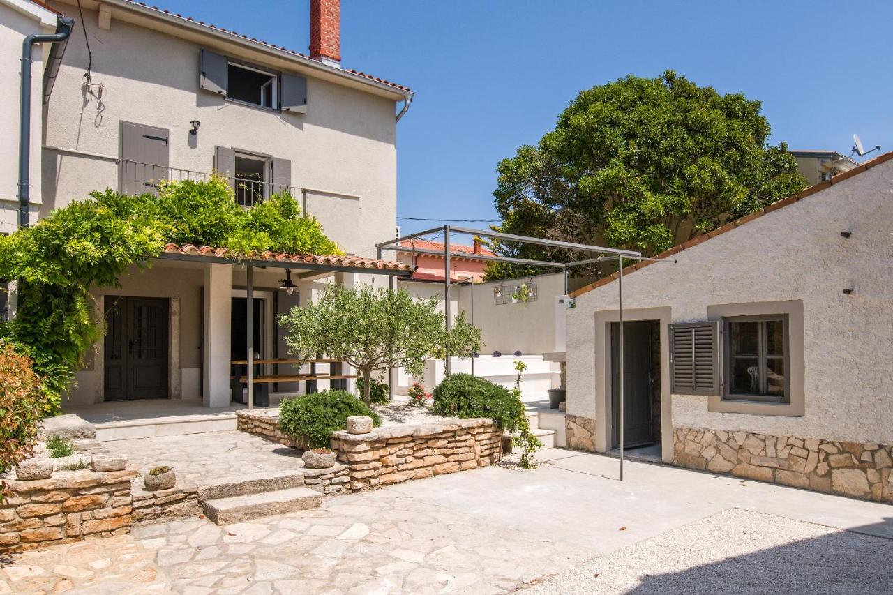 Casa Viko Villa Premantura Exteriör bild