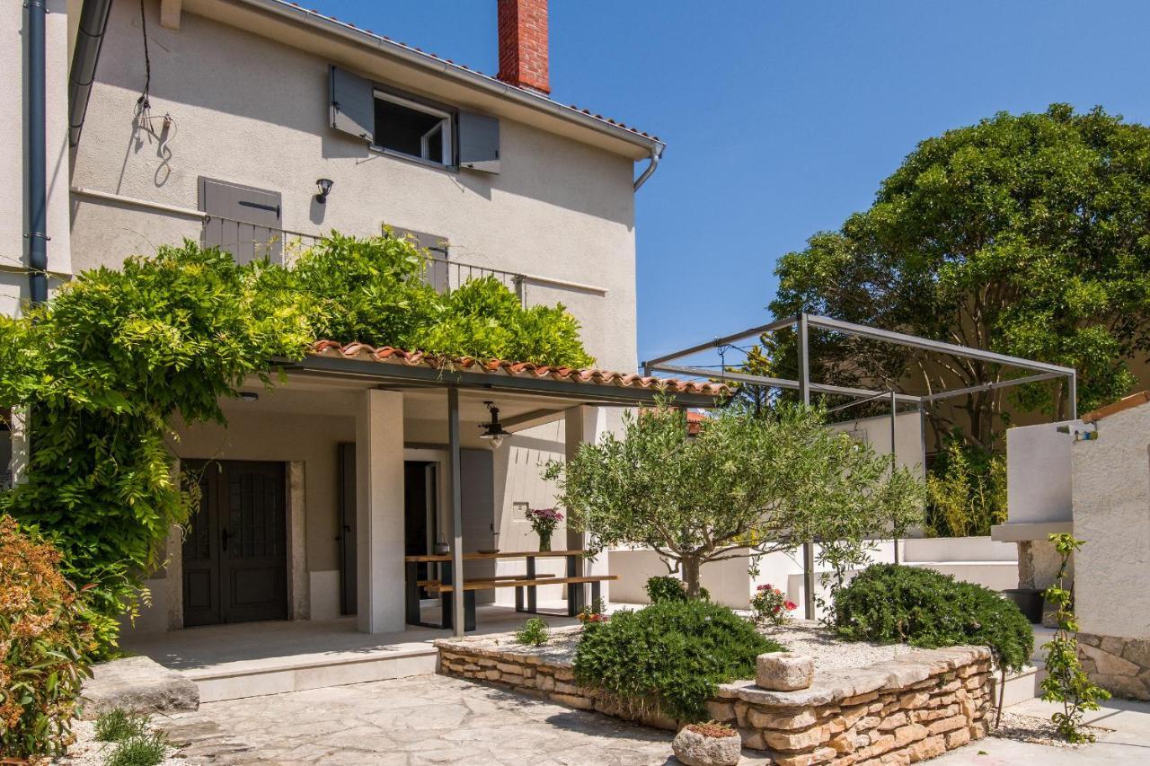 Casa Viko Villa Premantura Exteriör bild
