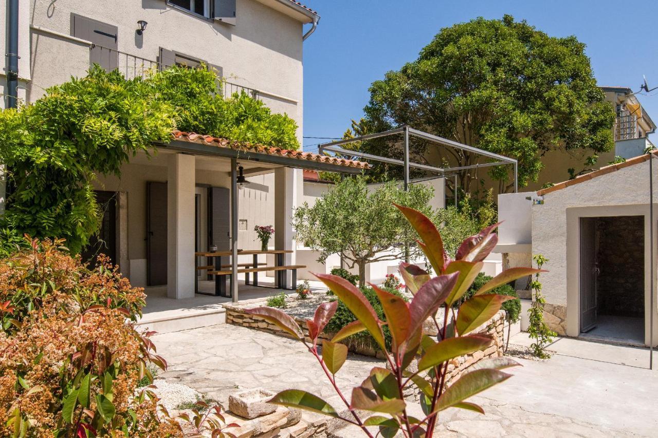 Casa Viko Villa Premantura Exteriör bild