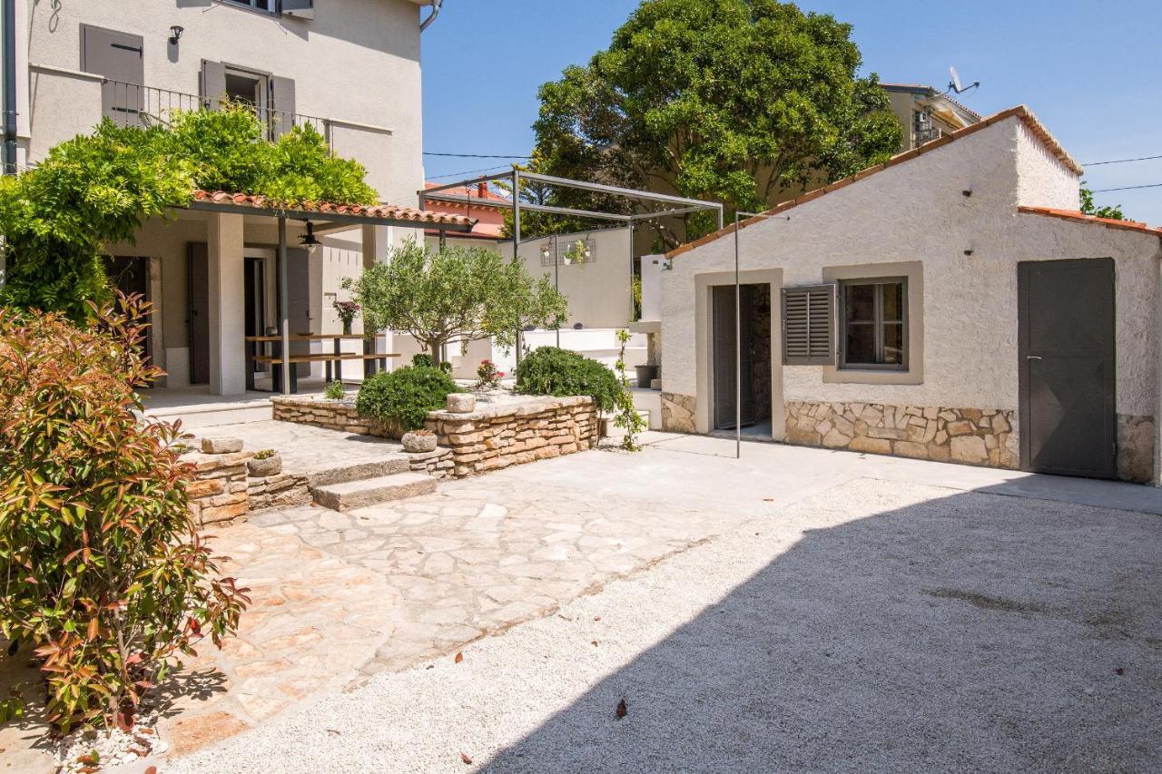 Casa Viko Villa Premantura Exteriör bild
